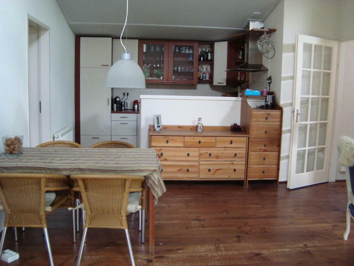 Vakantiehuis Petrarca プッテン エクステリア 写真